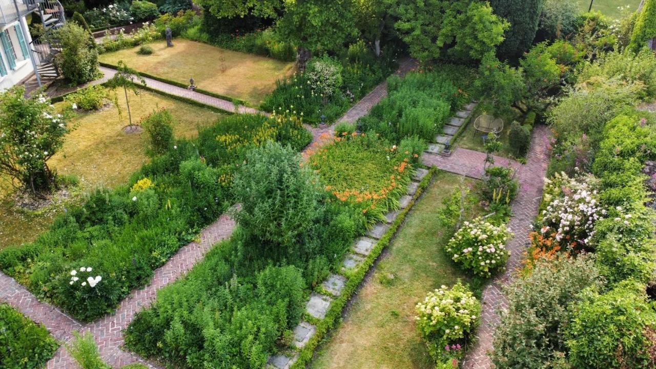 Chateau De Montreuil モントルイユ・シュル・メール エクステリア 写真
